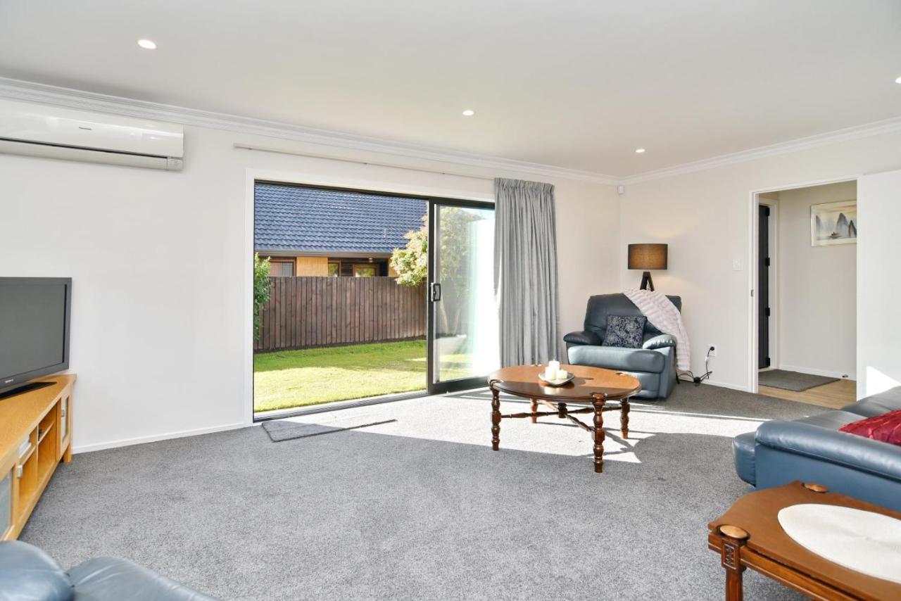 Lavandula 3 - Christchurch Holiday Homes Buitenkant foto